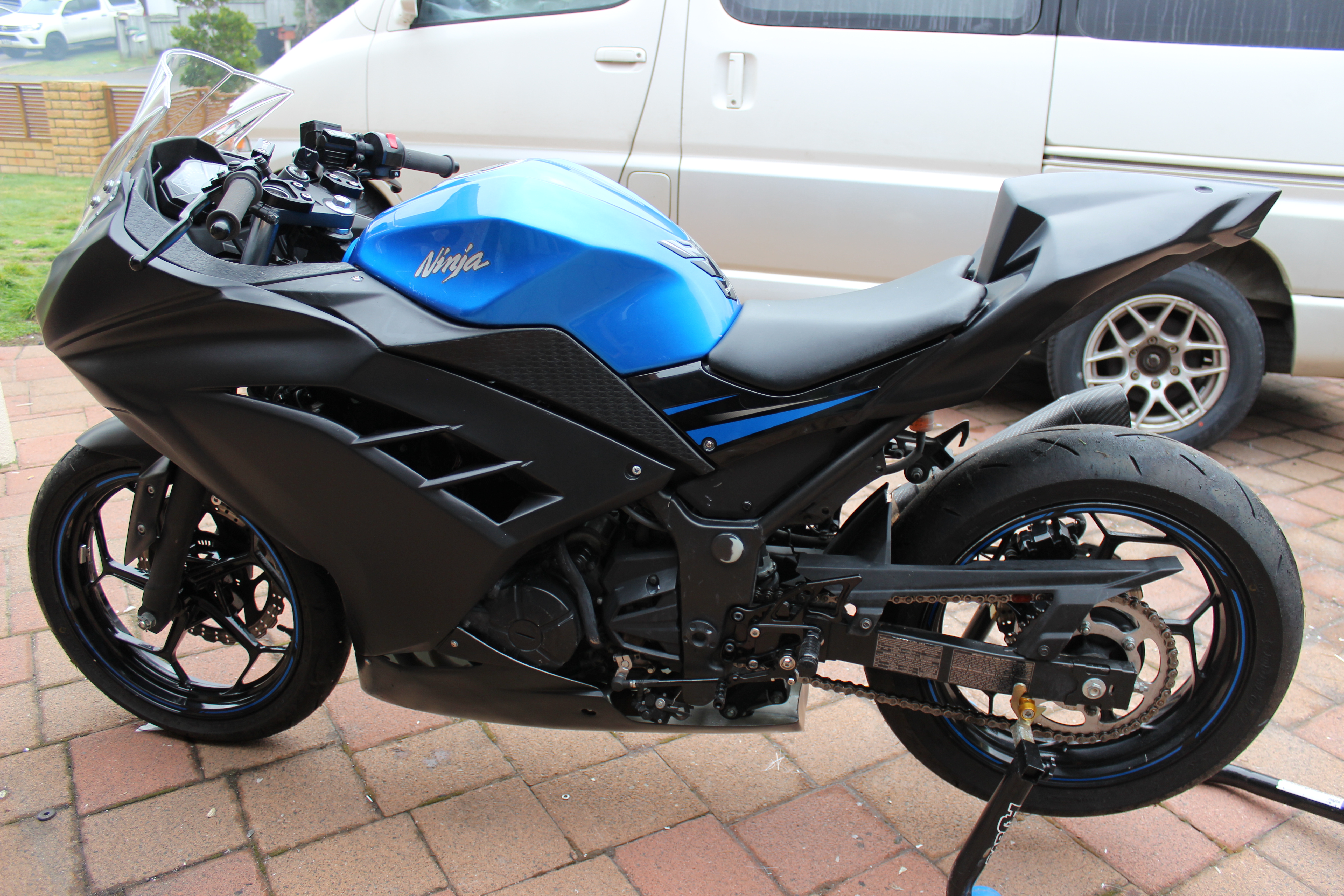 Kawasaki EX300 Ninja 2013+ - Race Fairings NZ