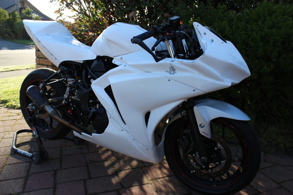yamaha r3 side fairings